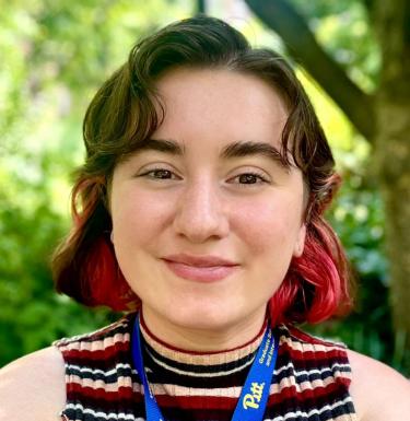 Amanda Zaner Headshot